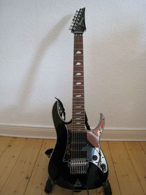 Ibanez Universe
